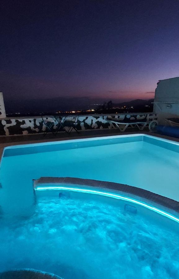 Aloelux Villa !! - Private Villa With Pool , Jacuzzi, Cinema, Massage ,Wonderful View, Art Desing Villa Tías Dış mekan fotoğraf